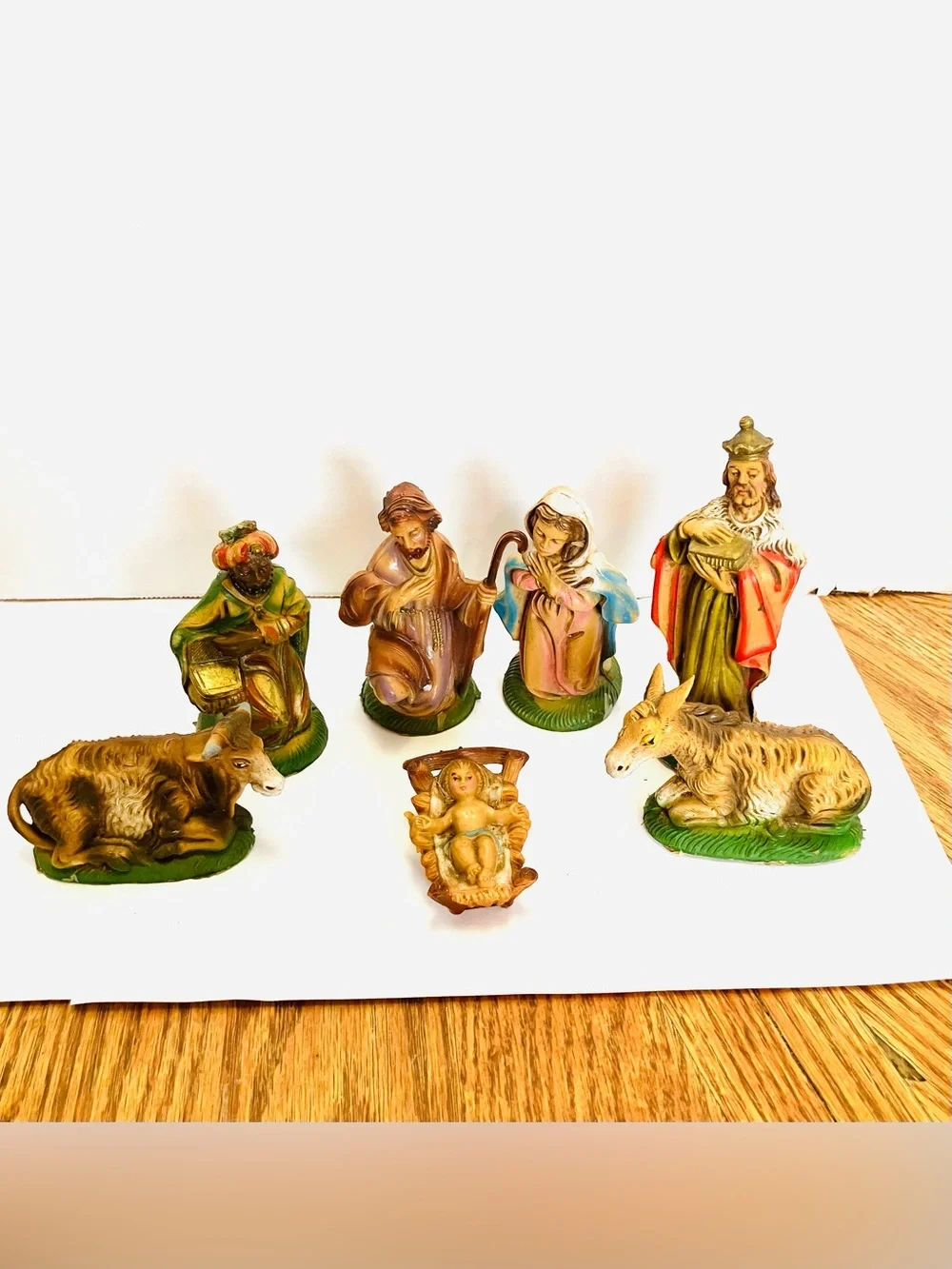 Fontanini Italy Vintage Nativity Set Figures Lot(7) Hard Plastic Minor Wear Read